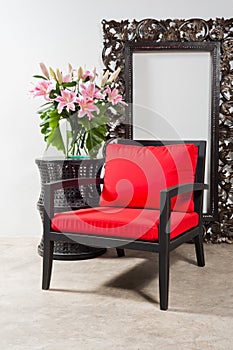 Black red Chair and side table