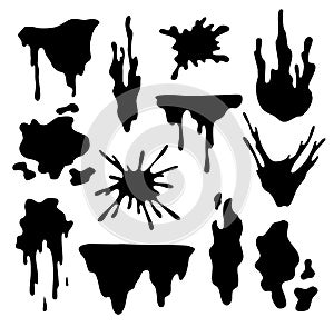 Black slimes. Goo blob splashes, toxic dripping mucus. Slimy splodge and drops, liquid borders. Cartoon isolated vector