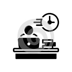 Black solid icon for Immediate, quick and instant