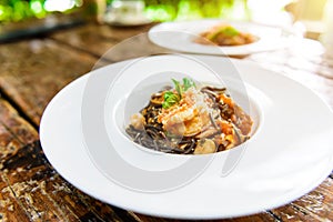 Black spaghetti with seafood