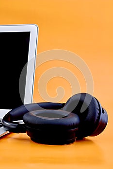 Black Stero Headphones