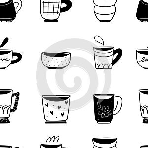 A black and white illustrated doodle collection of adorable kawaii mugs and cups designs.