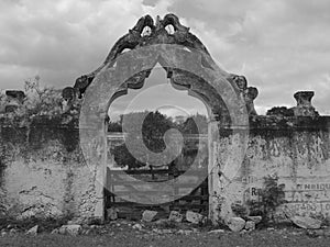 Black and white image of an old entrance in Mexico