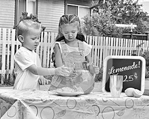 Black and White Lemonade Stand