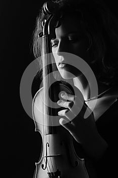 Black and white portrait violinist woman photo