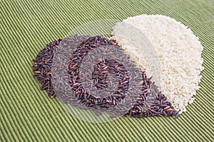 Black and white rice heart