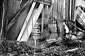 Black and white shot of the old barn