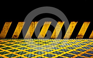 Black and yellow lines