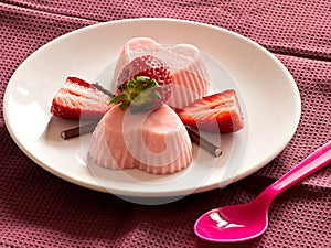 Blancmange with strawberries