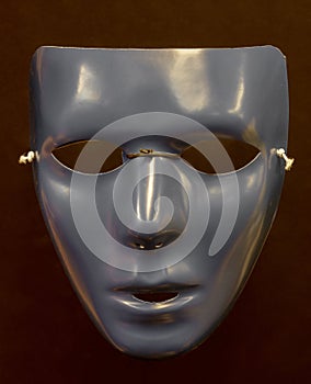 Blank Face Silver-Gray Half Mask