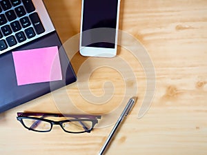 Blank note or message in the letter on the wooden table