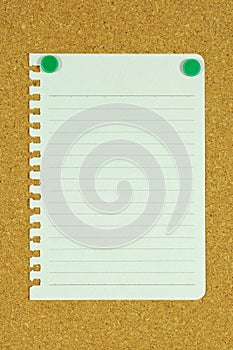 Blank page memo on cork board