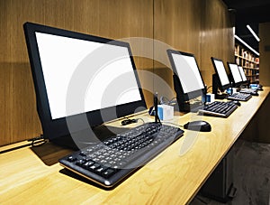 Blank screen Computer service in Library