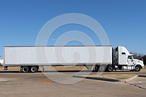 Blank Truck img