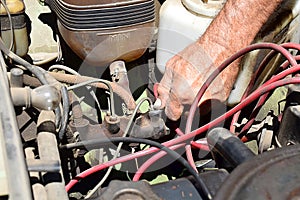 Bleeding the brake master cylinder