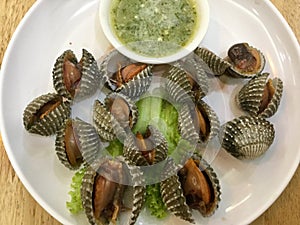 Steamed Blood cockles with Thai green spicy sauce