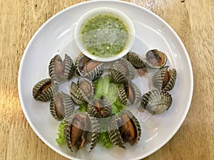 Blood cockles with Thai