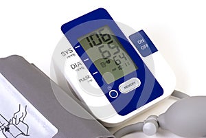 Blood pressure cuff