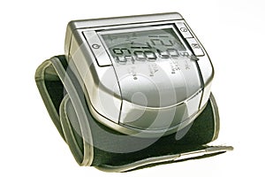 Blood pressure monitor