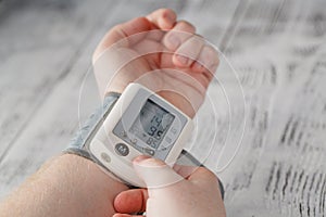 Blood pressure on patient wrist