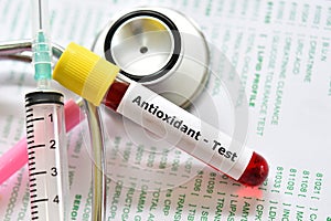 Blood sample for antioxidant test