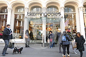 Bloomingdale`s