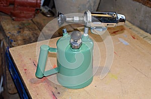 Blowtorch, general view. Blowtorch a with a green tank