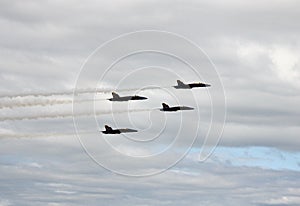 4 Blue Angels Fighter Jets