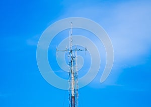 Blue background, antenna, transmitter