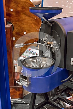 Blue coffee roaster machine with new technolgy and system