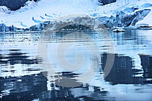 Blue Glacier Snow Mountains Reflection Paradise Bay Skintorp Cove Antarctica