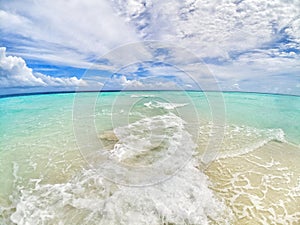 Blue indian ocean view from inhabited island in Vaavu Atoll