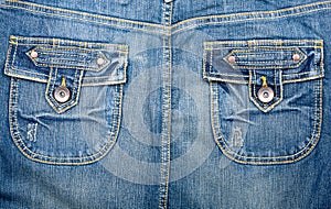 Blue jeans fabric with pockets