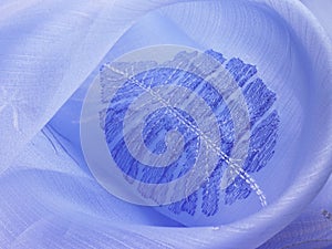 A blue leaf background cloth