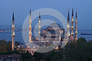 The Blue Mosque at dusk, Istanbul, Turkey