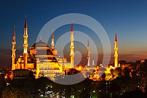 Blue Mosque in Istanbul, with sunset