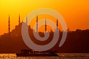 Blue Mosque at sunset, Istanbul Türkiye