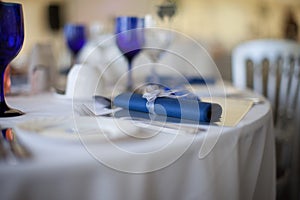 Blue serviette detail on a wedding table