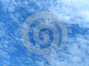 blue sky startus cloud image