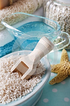 Blue spa set: liquid soap, sea salts and towels