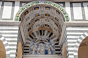 blue terracotta in san zeno cathedral