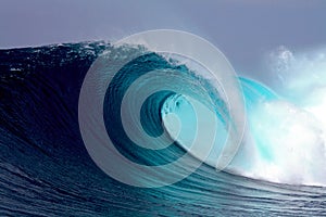 Blue tropical ocean surfing wave