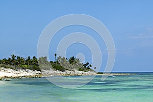 Blue water and shoreline of cozumel