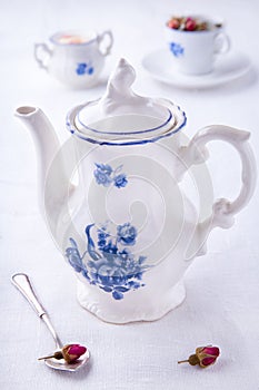 Blue white porcelain teapot