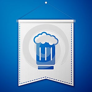 Blue Wooden beer mug icon isolated on blue background. White pennant template. Vector