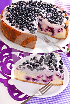 Blueberry cheesecake with mascarpone and fresh fruits