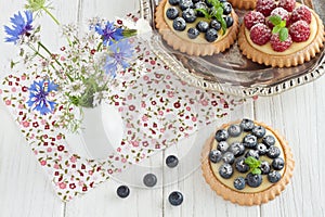 Blueberry and raspberry tartlets