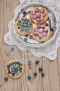 Blueberry and raspberry tartlets
