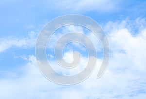 blur white cloud and blue sky background image