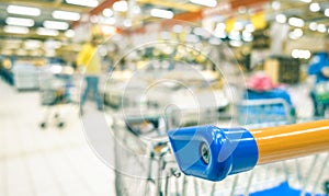 Blurred defocused bokeh of grocery supermarket - Consumerism concept